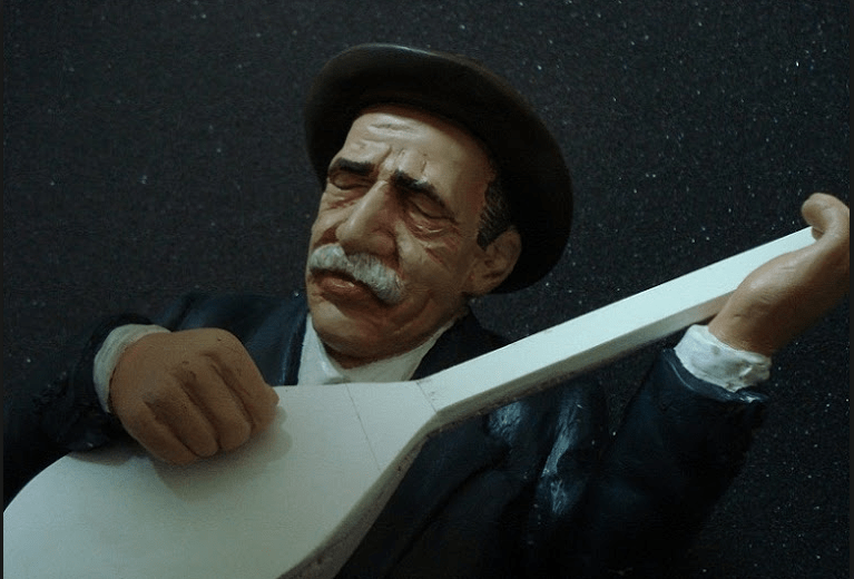 Mutlu Türküler; Hayal Bana Yakın Aşık Veysel